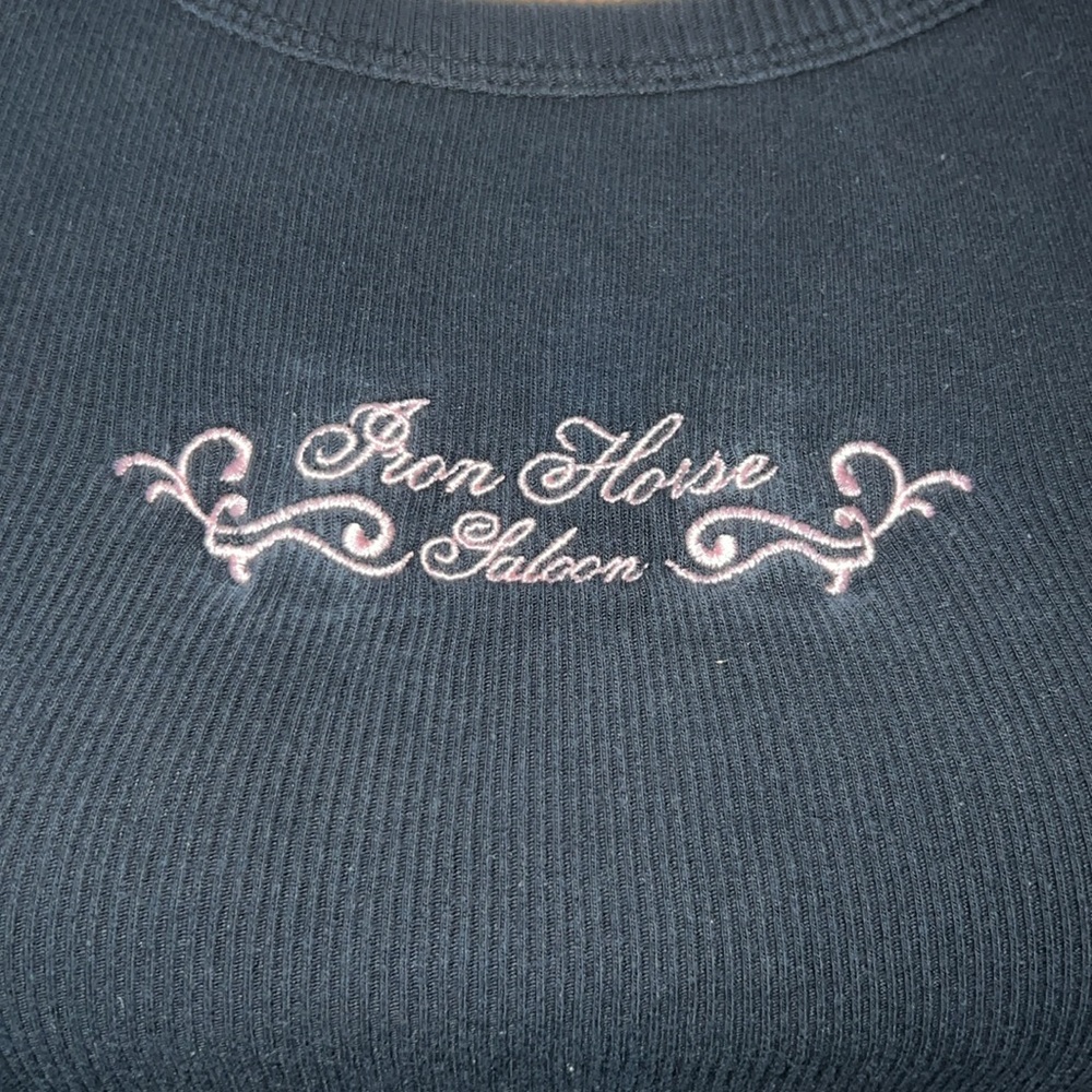 Kavio! Iron Horse Saloon Y2K Vintage Ribbed Top/Scalloped Ruffled Edges - Picture 5 of 6